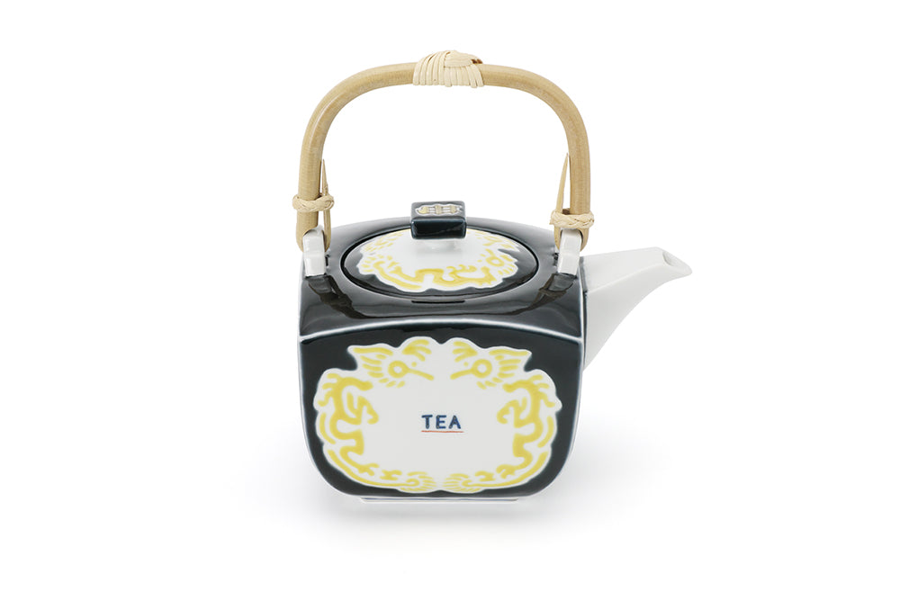 角急須（大） 黒釉黄彩龍文“TEA字”