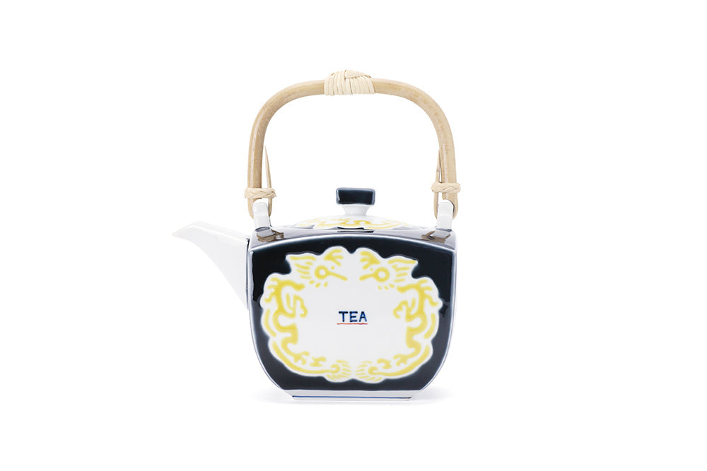 角急須（大） 黒釉黄彩龍文“TEA字”